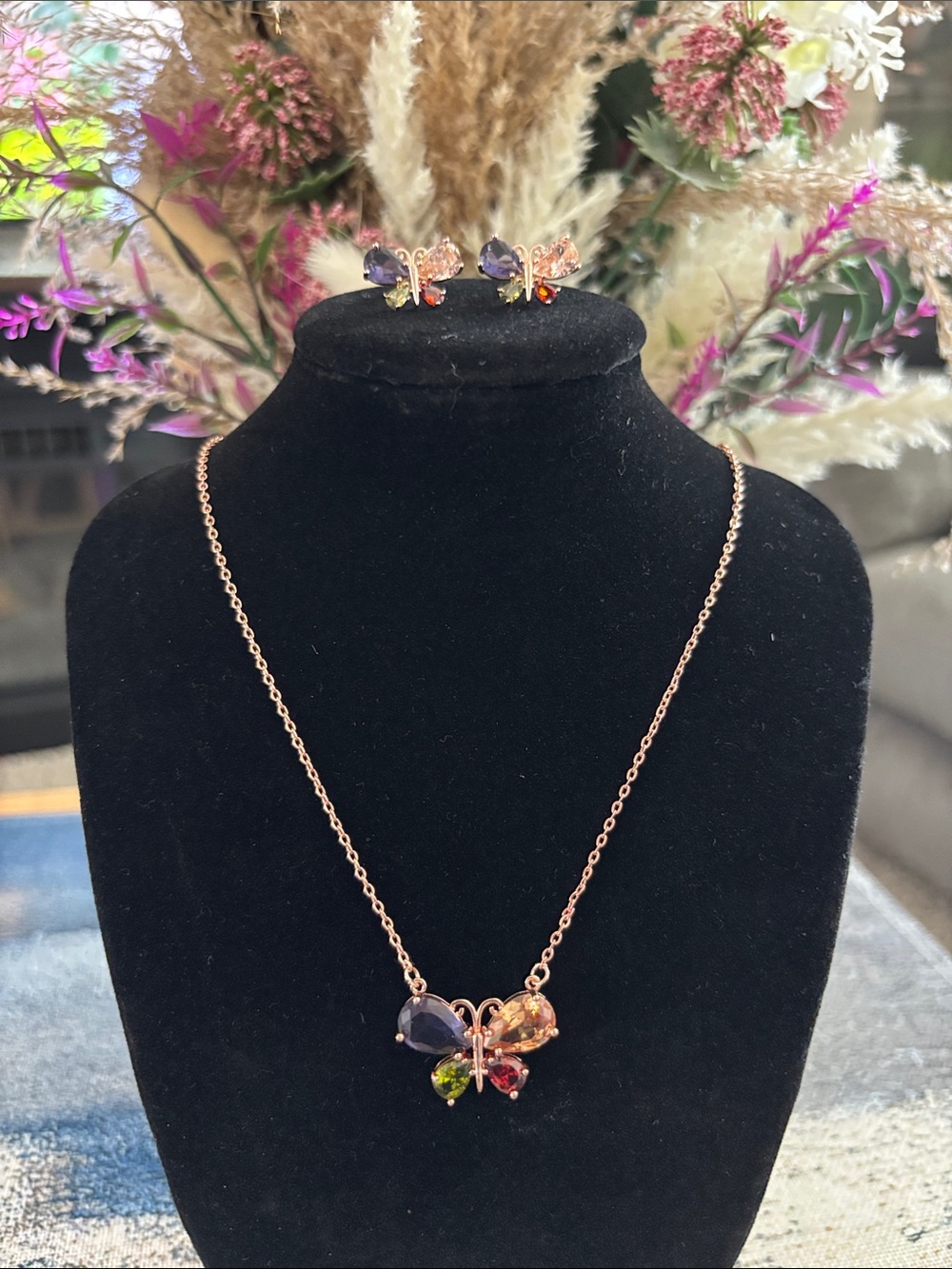 Butterfly Crystal Pendant Necklace and Stud Earrings Set - Multicolor Rose Gold